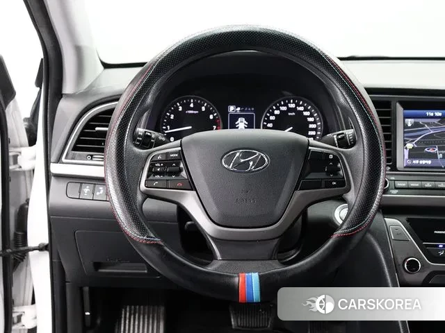 Hyundai Avante AD id 3345456 из Кореи 7