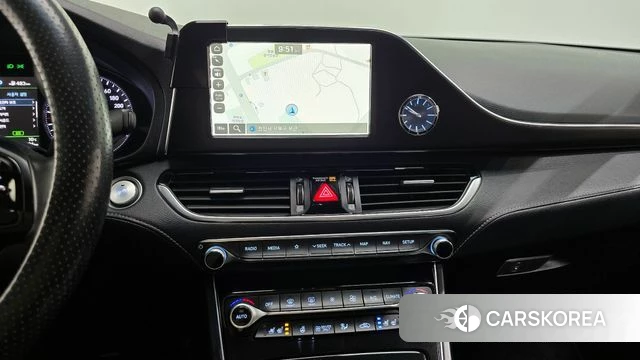 Hyundai Grandeur IG Hybrid id 3844759 из Кореи 7