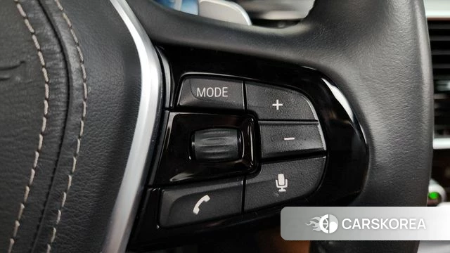 BMW 5 Series (G30) id 4397930 из Кореи 7