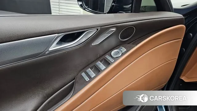 Genesis G80 (RG3) id 3524682 из Кореи 7