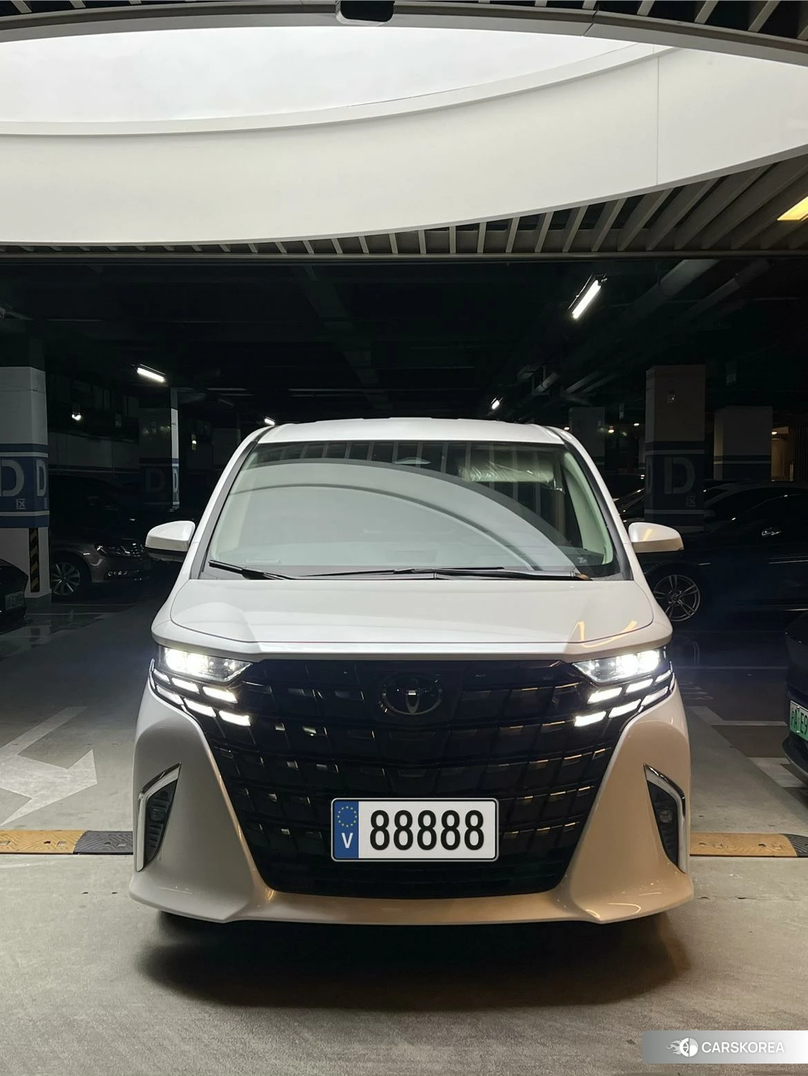 Toyota Wilfa id 4419161 из Китая 7