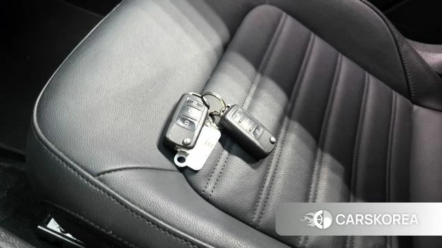 Volkswagen The New Passat id 4536498 из Кореи 7