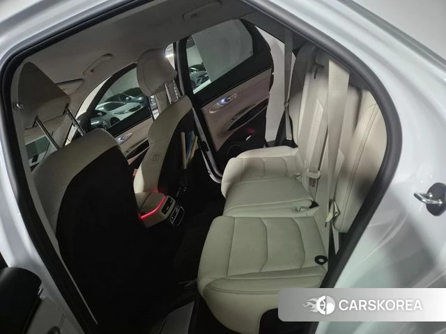 Genesis GV70 id 4250153 из Кореи 7
