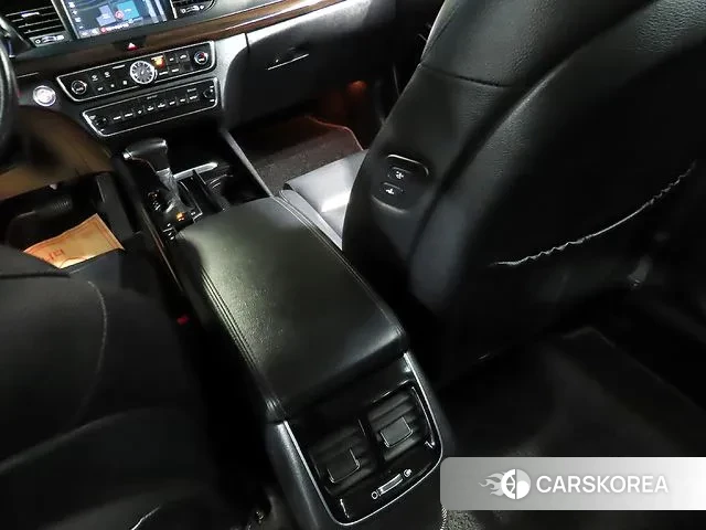 Kia Come New K7 id 3541361 из Кореи 7