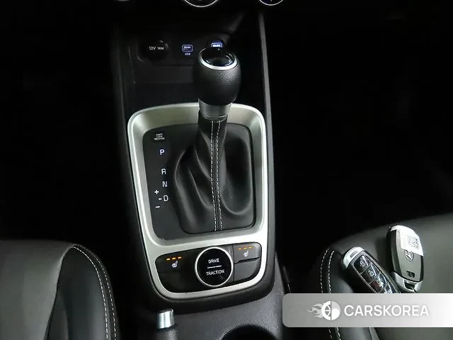 Hyundai Venue id 3020966 из Кореи 7