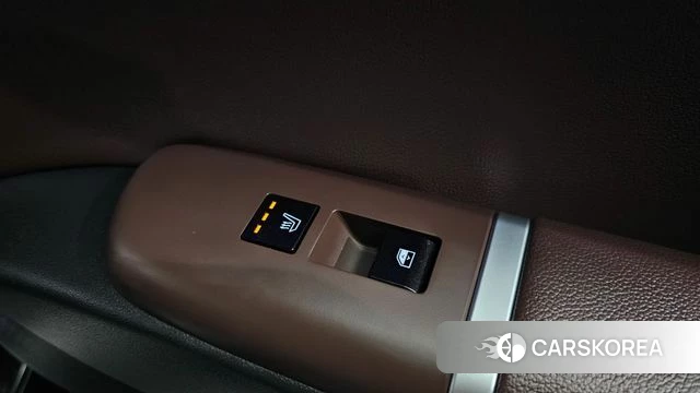 Hyundai Grandeur Hybrid (GN7) id 4921904 из Кореи 7