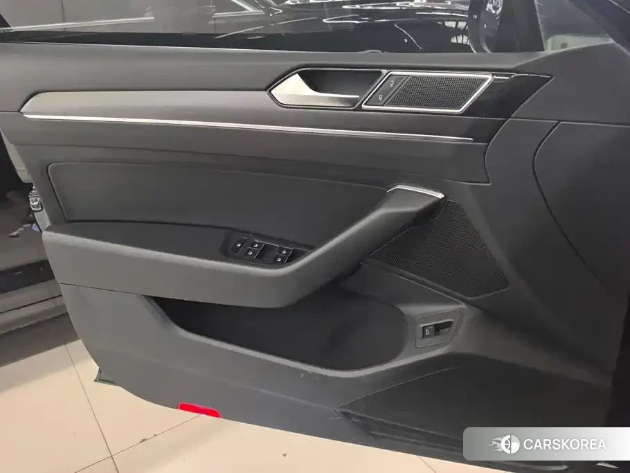 Volkswagen Magotan id 4600496 из Китая 7