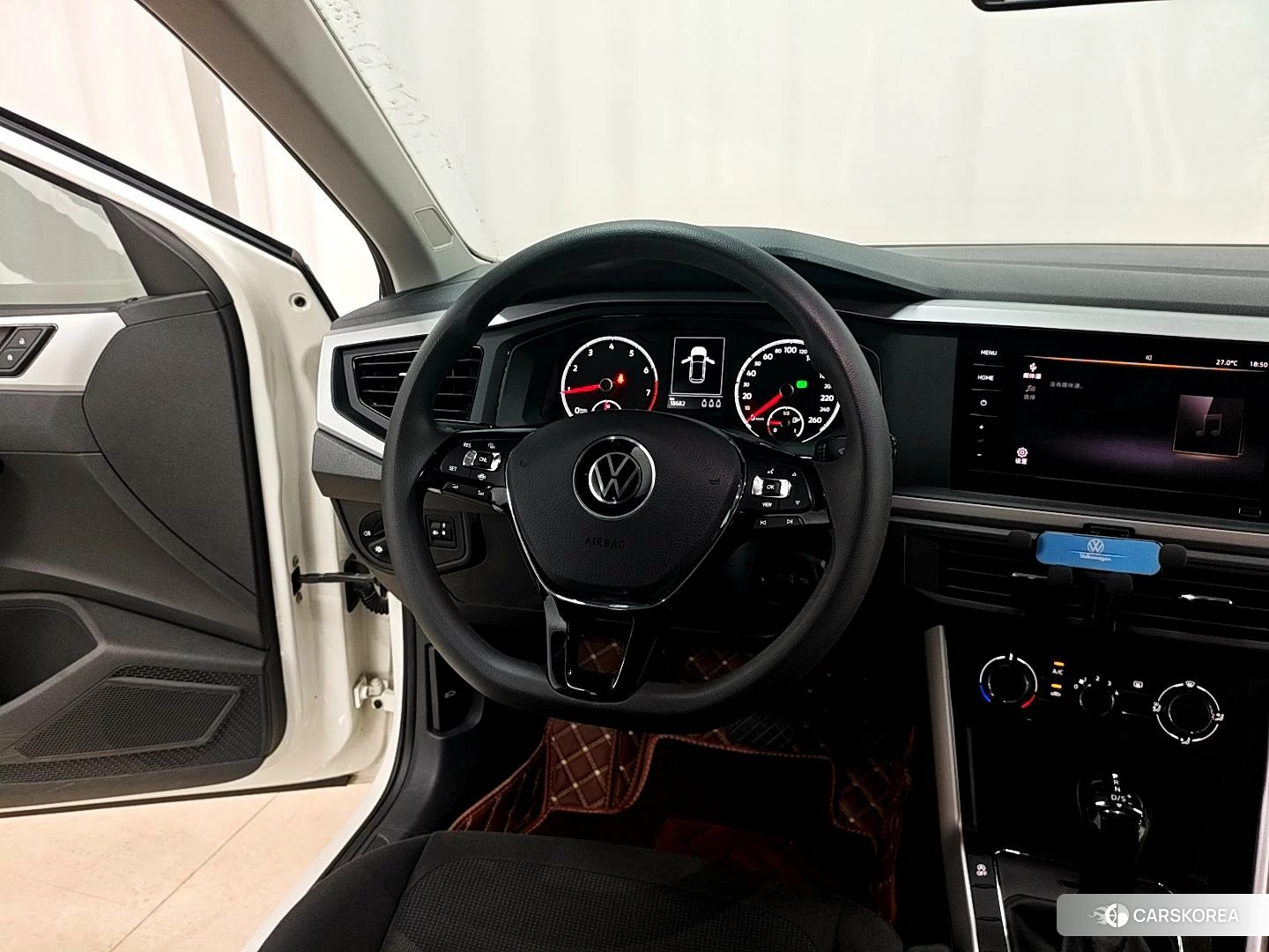 Volkswagen Polo id 4498855 из Китая 7