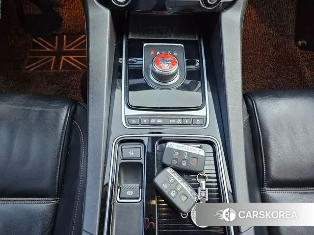 Jaguar F-PACE id 3302890 из Кореи 7