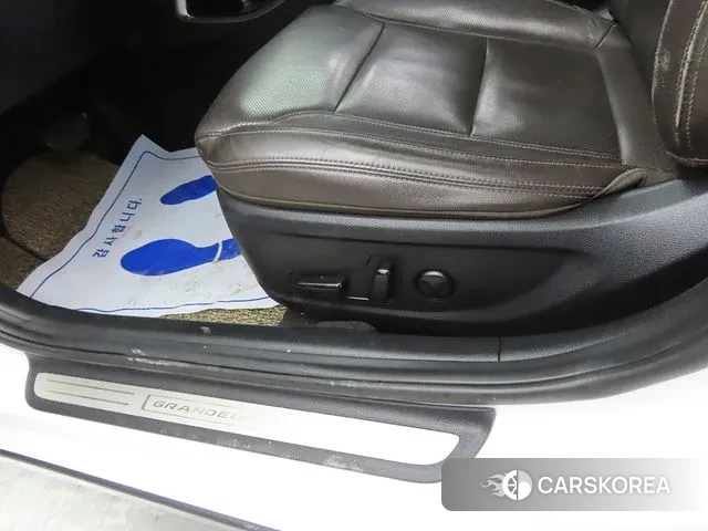 Hyundai The New Grandeur IG Hybrid id 3307311 из Кореи 7