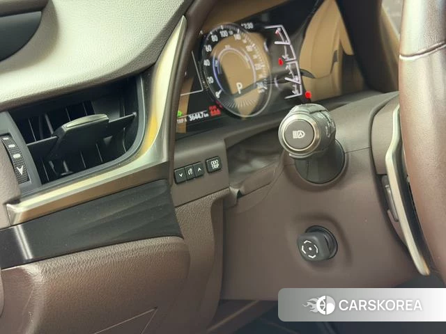 Lexus ES id 4394061 из Китая 7