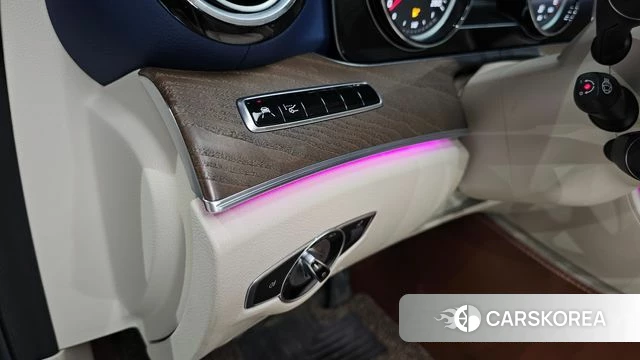 Mercedes-Benz E-Class W213 id 4574487 из Кореи 7