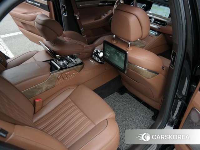 Genesis G90 id 3860285 из Кореи 7