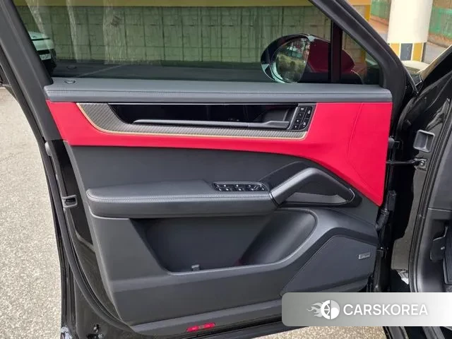 Porsche Cayenne (PO536) id 3706484 из Кореи 7