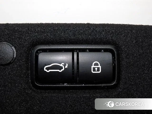 Hyundai The New Grandeur IG id 3728123 из Кореи 7