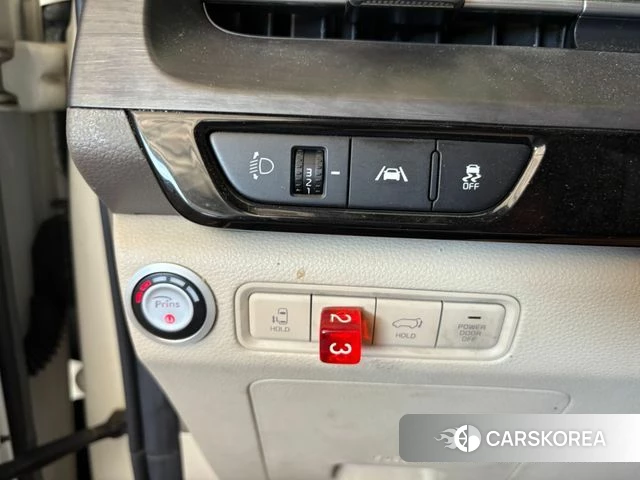 Kia Carnival 4th generation id 4453346 из Кореи 7