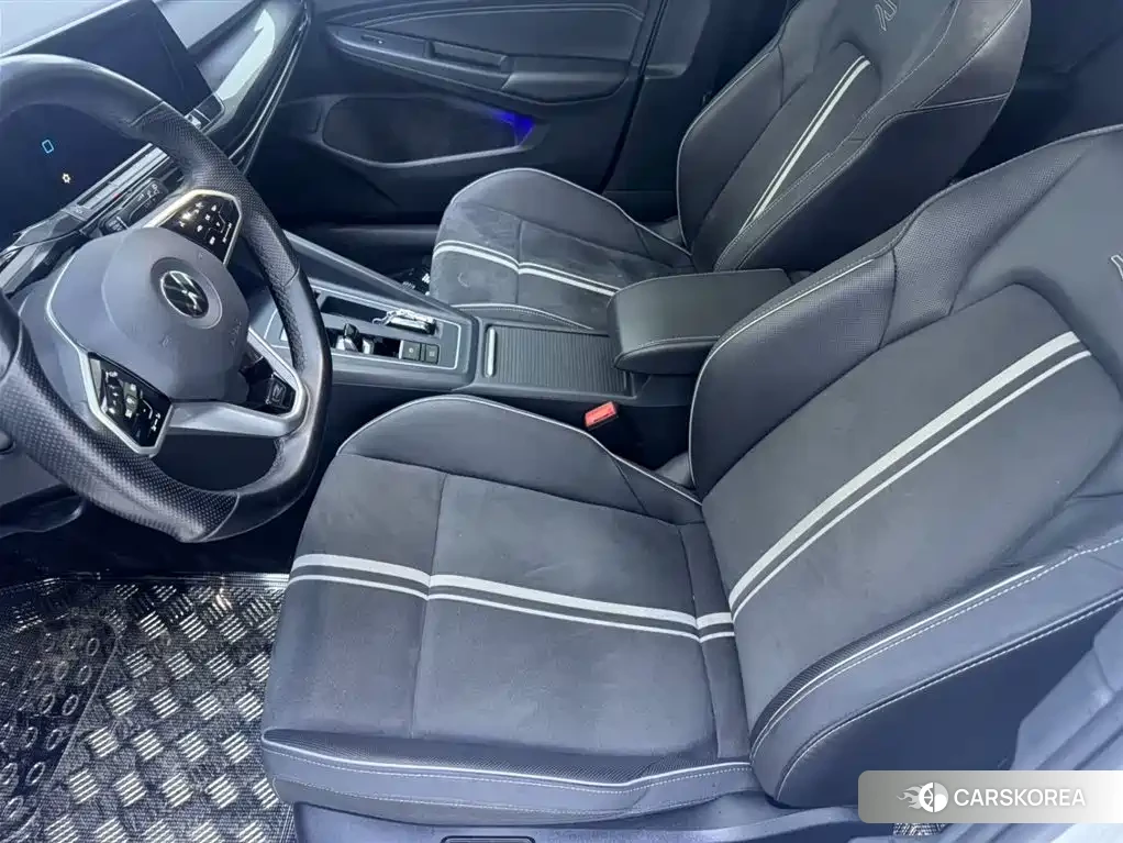 Volkswagen Golf id 4680541 из Китая 7