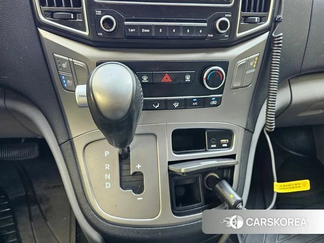 Hyundai The New Grand Starex id 4339084 из Кореи 7