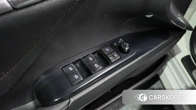 Toyota Camry (XV70) id 3880179 из Кореи 7