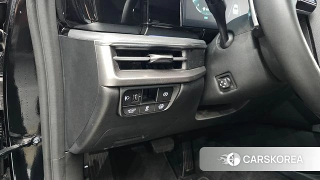 Hyundai Grandeur Hybrid (GN7) id 4880452 из Кореи 7