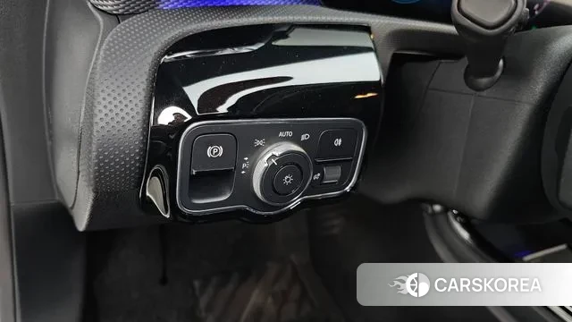 Mercedes-Benz A-Class W177 id 3671599 из Кореи 7