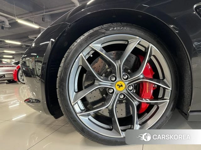 Ferrari GTC4 Russo id 4849655 из Кореи 7