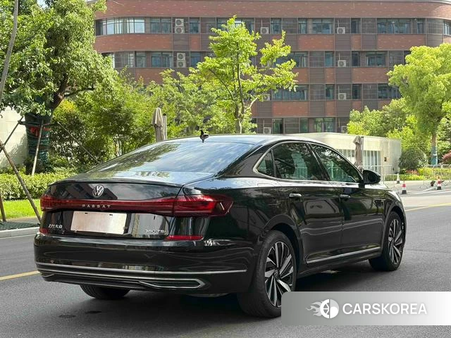 Volkswagen Passat id 4348525 из Китая 7