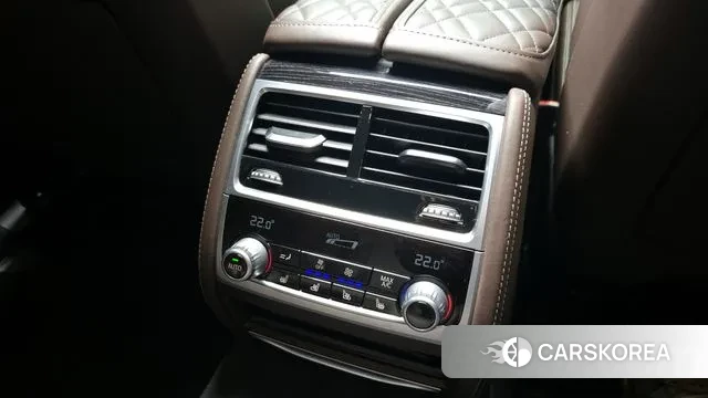 BMW 7 Series (G11) id 3291739 из Кореи 7