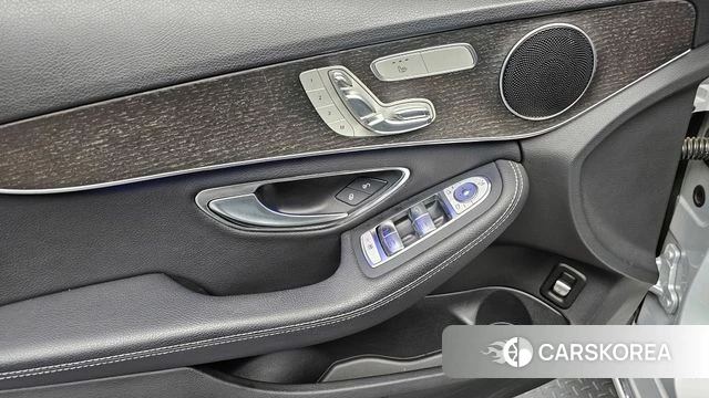 Mercedes-Benz C-Class W205 id 3795921 из Кореи 7