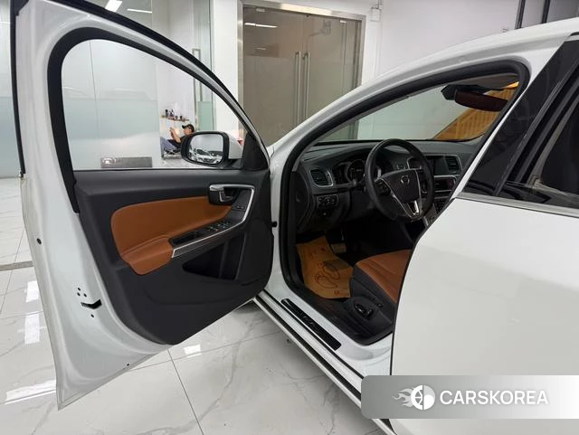 Volvo S60 id 4214163 из Китая 7