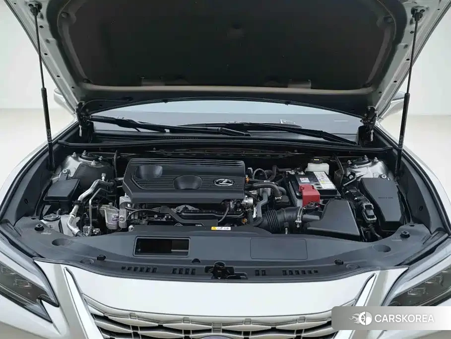 Lexus ES id 4576354 из Китая 7