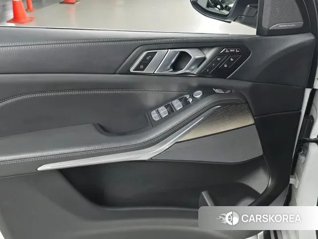 BMW X7 (G07) id 3370866 из Кореи 7