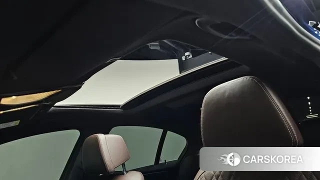 BMW 5 Series (G30) id 3422007 из Кореи 7