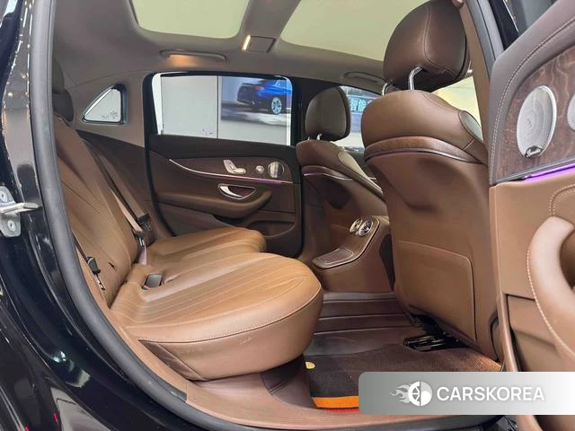 Mercedes-Benz E-class id 4271372 из Китая 7
