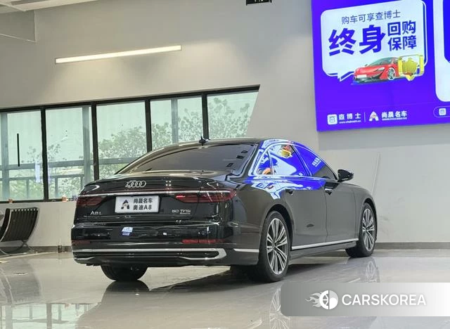 Audi A8 id 4259475 из Китая 7