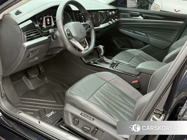 Volkswagen Passat id 4259029 из Китая 7