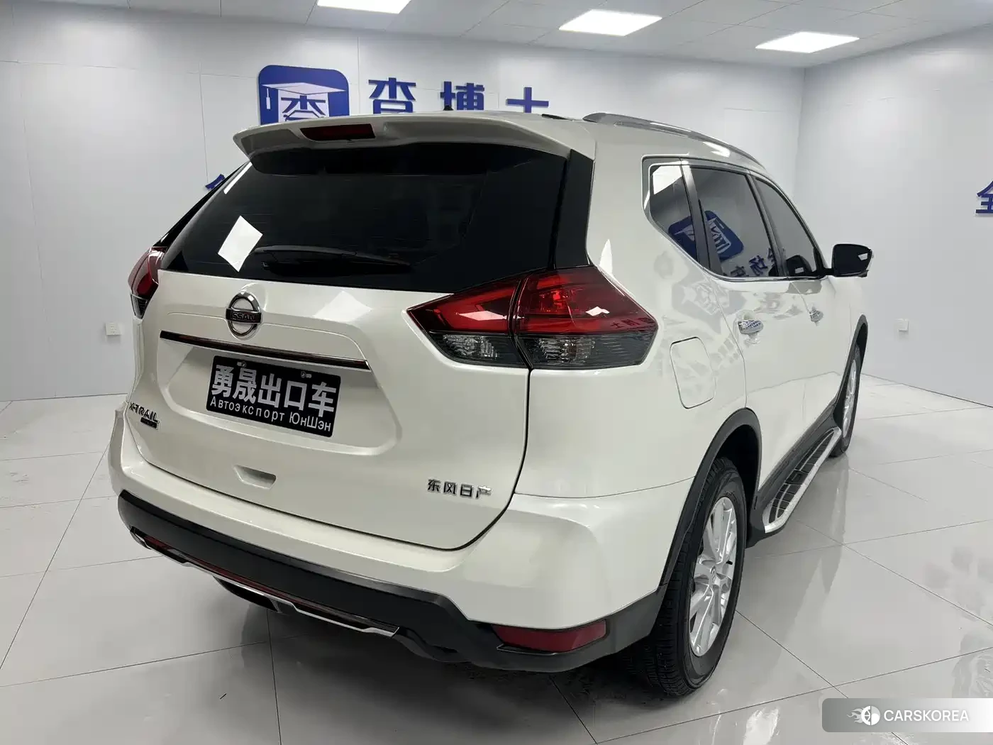 Nissan Qijun id 4606871 из Китая 7