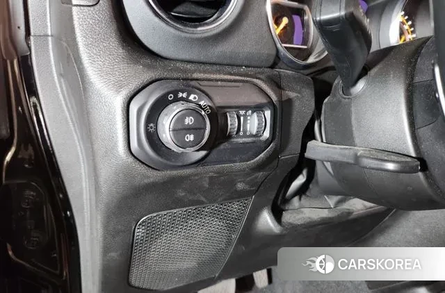 Jeep Wrangler (JL) id 3288072 из Кореи 7