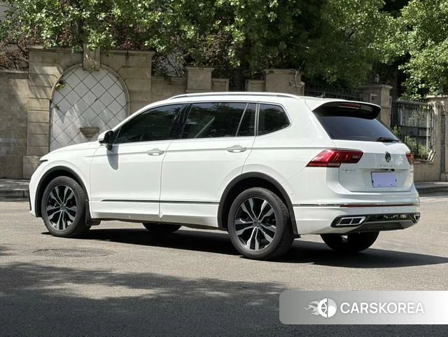 Volkswagen Tiguan L id 4215577 из Китая 7