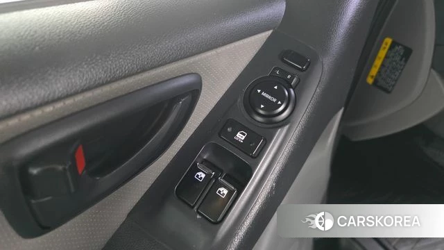 Hyundai The New Grand Starex id 4465780 из Кореи 7