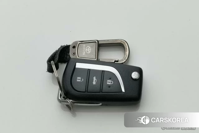 Toyota Corolla id 4024089 из Китая 7
