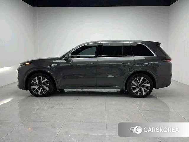 Ideal car Ideal L8 id 4219339 из Китая 7