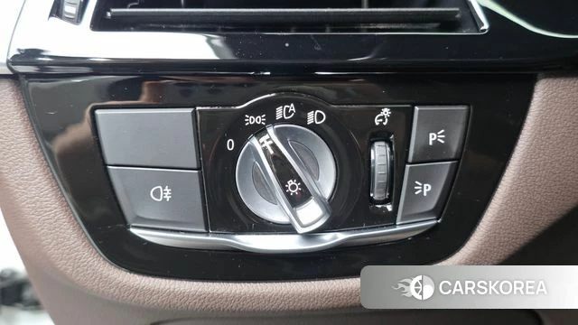 BMW 5 Series (G30) id 4692016 из Кореи 7