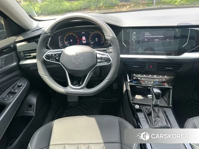 Volkswagen Passat id 4273087 из Китая 7