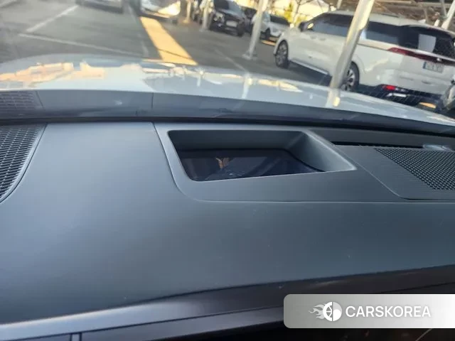 Hyundai Grandeur Hybrid (GN7) id 3341827 из Кореи 7