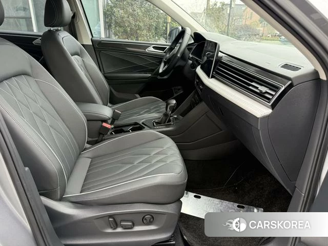 Volkswagen Tiguan L id 4264727 из Китая 7