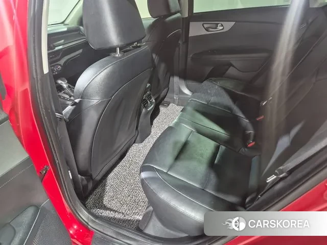 Kia Come New K3 id 3367801 из Кореи 7