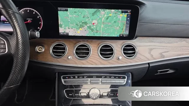 Mercedes-Benz E-Class W213 id 3627309 из Кореи 7