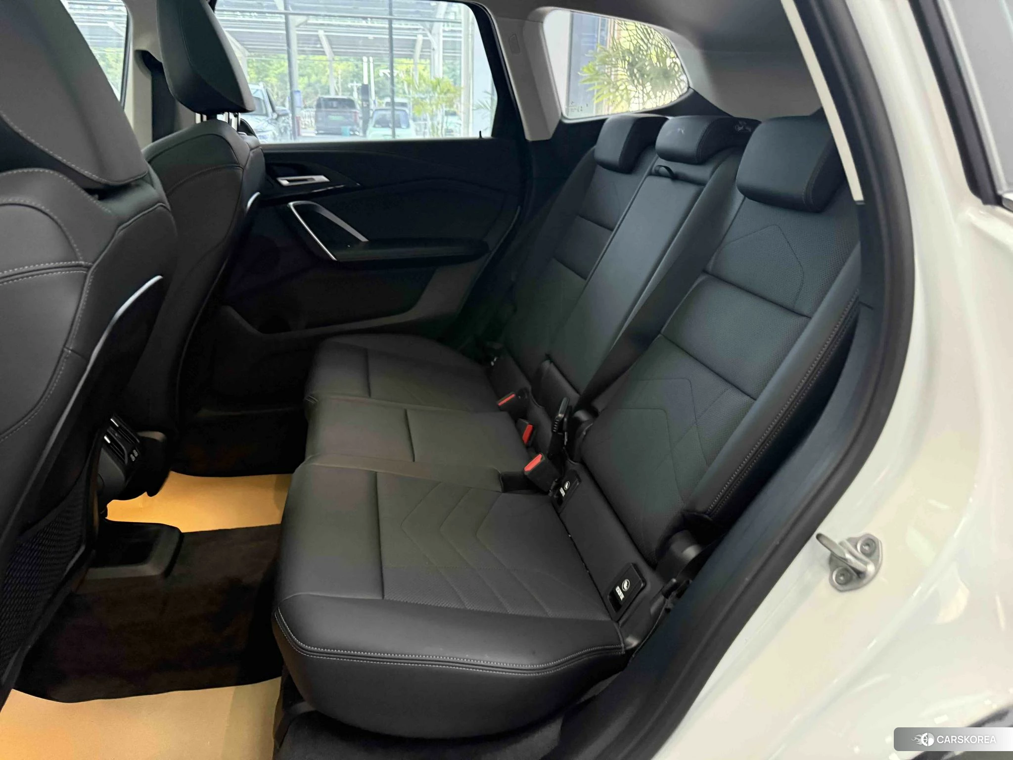 BMW X1 id 4498589 из Китая 7