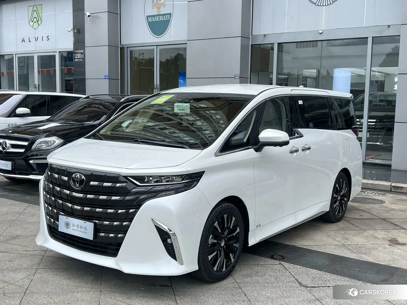 Toyota Elfa id 4479424 из Китая 7
